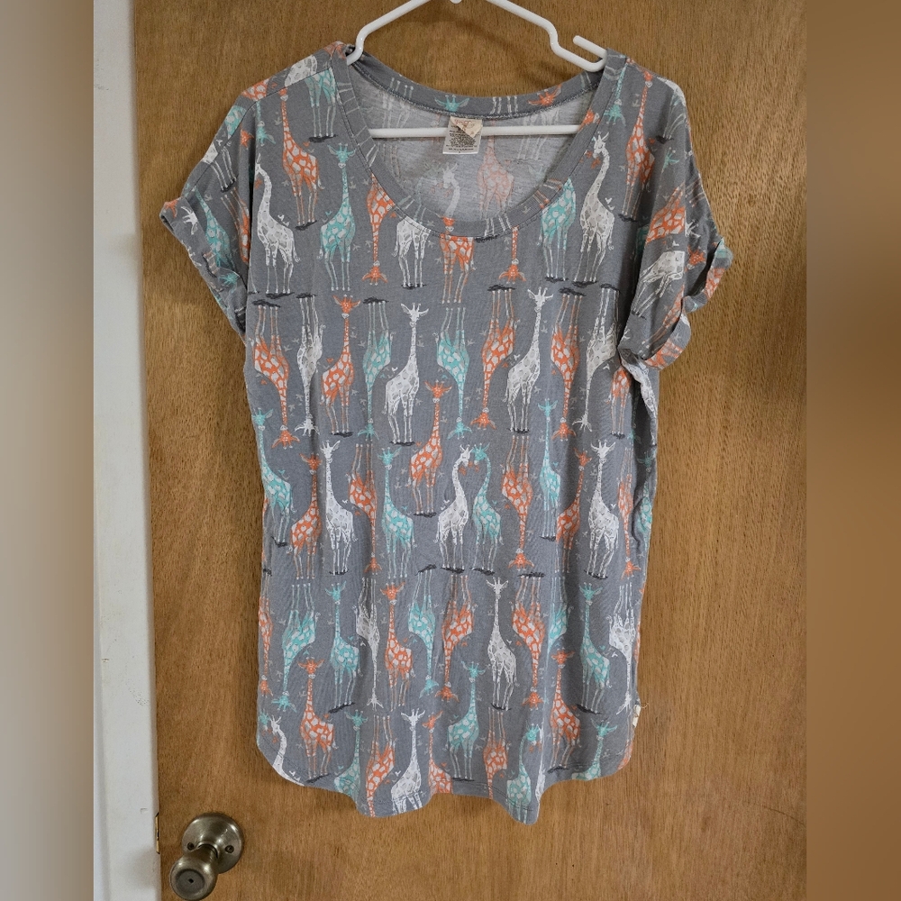Munki Munki women's top, giraffe print